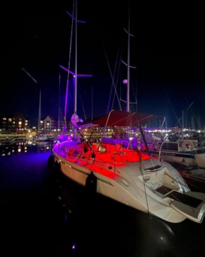 Carranade yacht